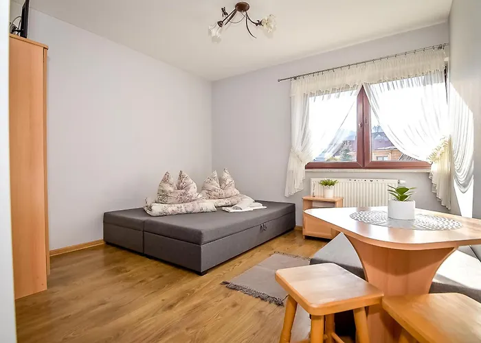 Marysienka Hrube Wyzne 12a *